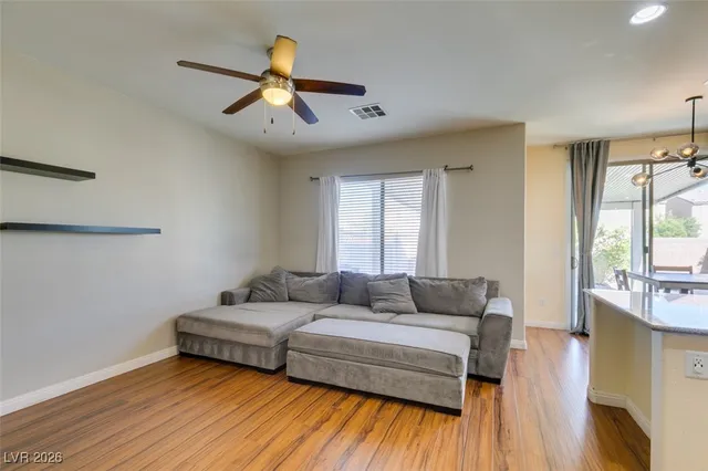 $2,000 | 5410 Coral Ribbon Avenue, Las Vegas, NV 89139