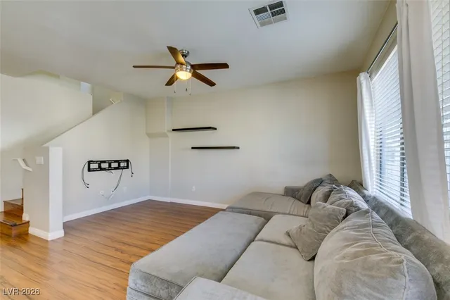 $2,000 | 5410 Coral Ribbon Avenue, Las Vegas, NV 89139