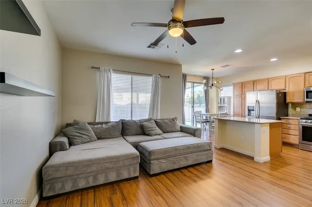 $2,000 | 5410 Coral Ribbon Avenue, Las Vegas, NV 89139