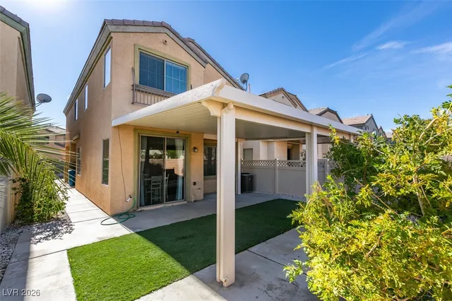 $2,000 | 5410 Coral Ribbon Avenue, Las Vegas, NV 89139