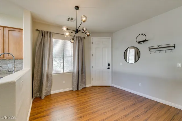 $2,000 | 5410 Coral Ribbon Avenue, Las Vegas, NV 89139