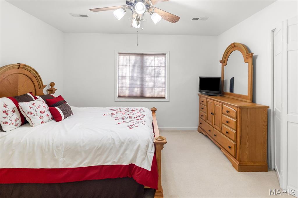 339 Sandpiper Lane Grafton, IL 62037 - Photo 37 of 47