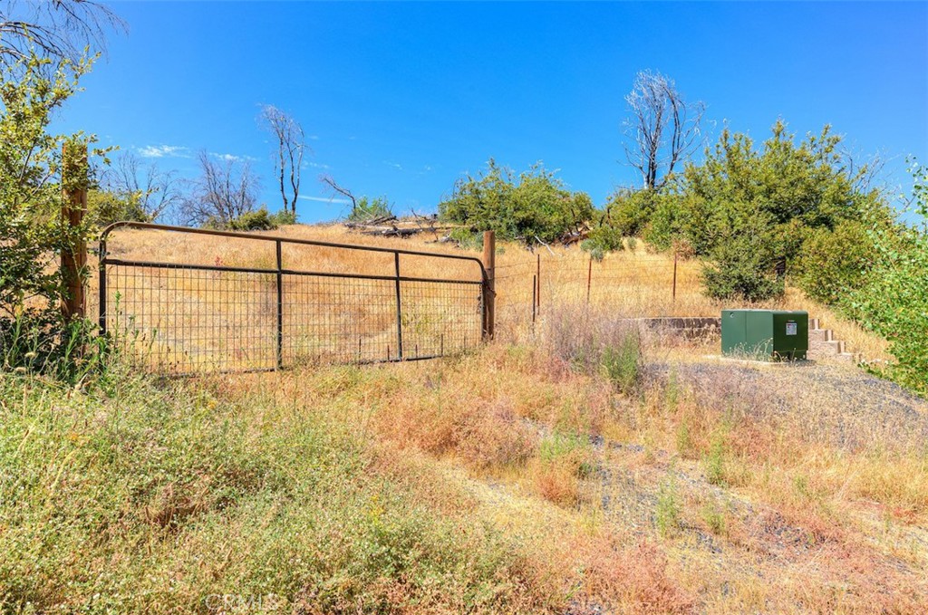 186 Harrison Springs Road Berry Creek, CA 95916 - Photo 14 of 22 a view of a backyard of the house