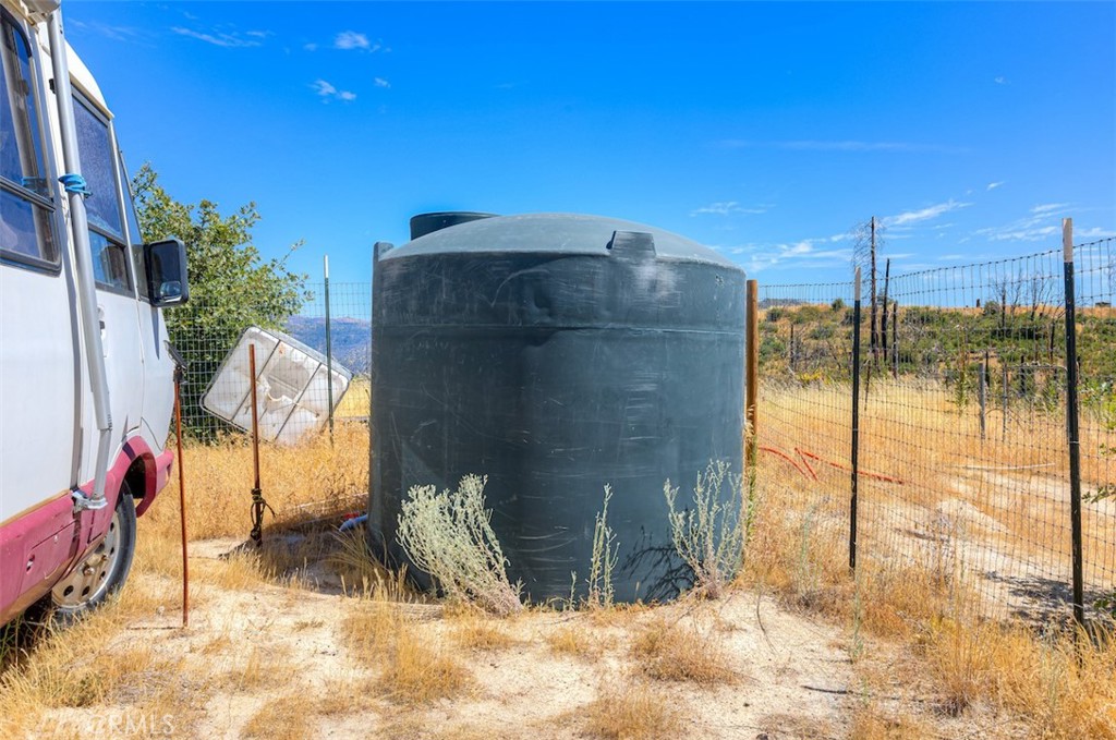 186 Harrison Springs Road Berry Creek, CA 95916 - Photo 6 of 22