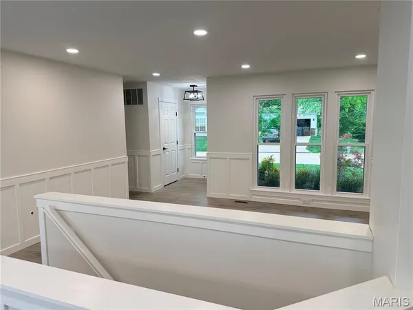 $349,900 | 501 Summerwood Court, St. Peters, MO 63376