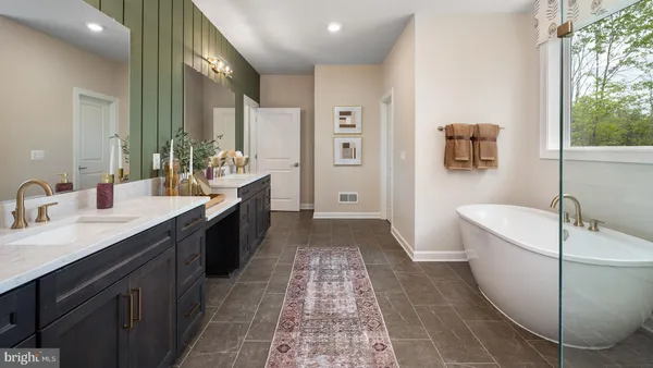 $1,499,999 | 39948 McElnea Mnr Court, Lovettsville, VA 20180