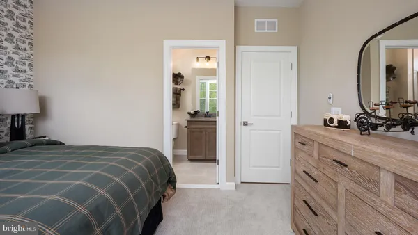 $1,499,999 | 39948 McElnea Mnr Court, Lovettsville, VA 20180