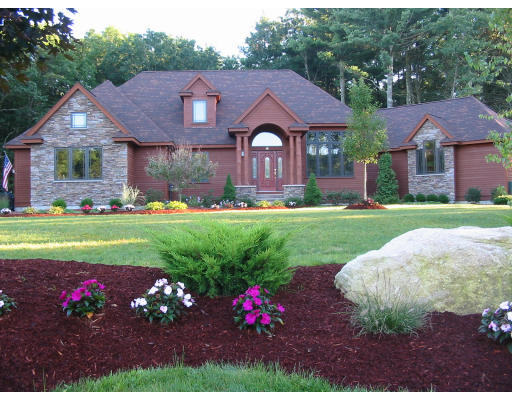 42 Cobbler Road Mansfield, MA 02048 - Photo 1 of 30 Gallery Image 1