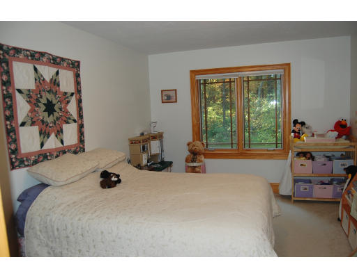 42 Cobbler Road Mansfield, MA 02048 - Photo 19 of 30 Gallery Image 19