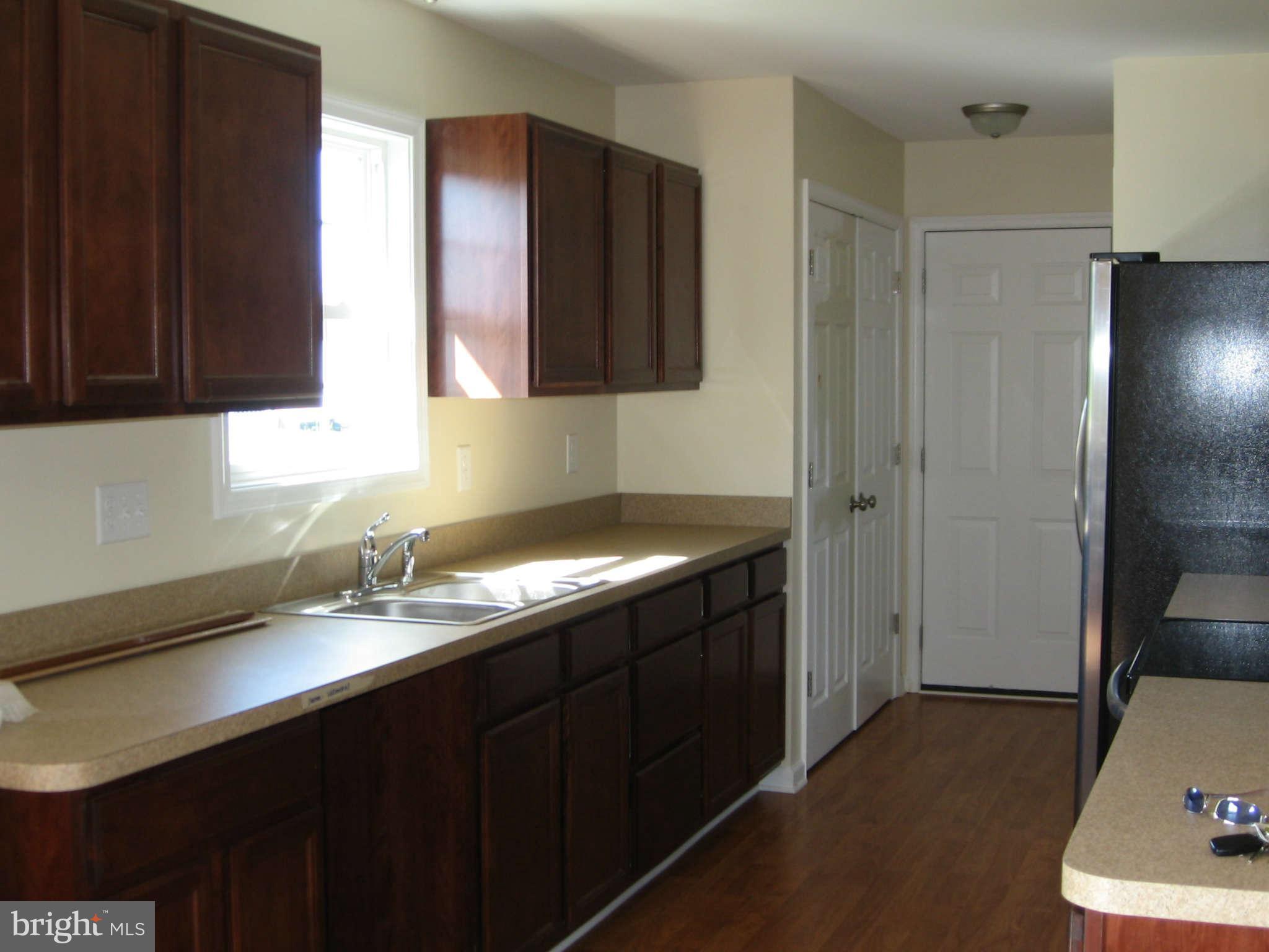 51 Job Road Inwood, WV 25428 - Photo 4 of 9 Kitchen