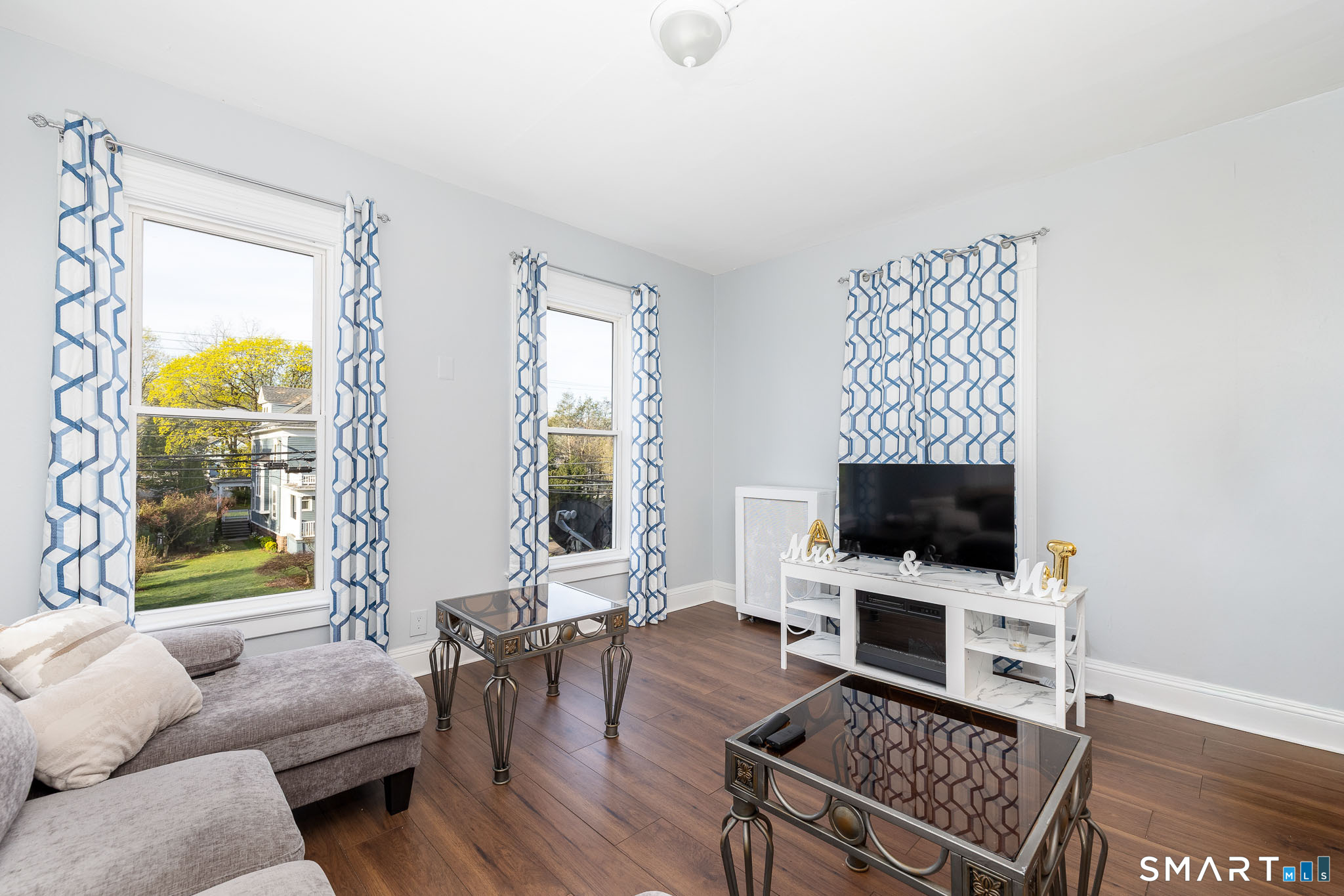 472 East Main Street Meriden, CT 06450 - Photo 20 of 43 2nd floor unit