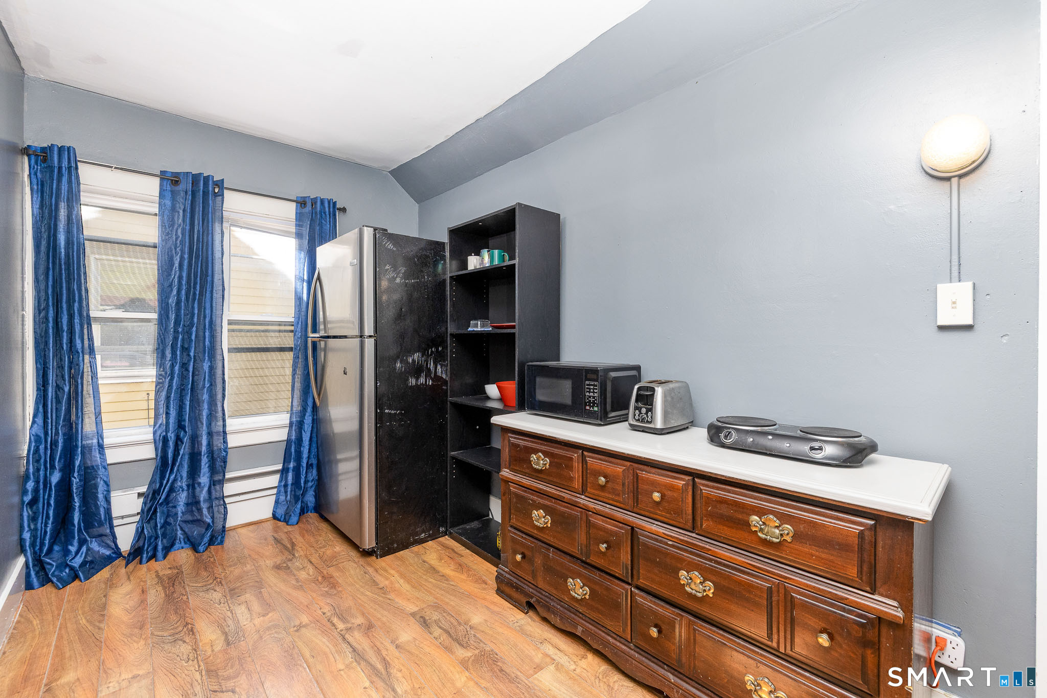 472 East Main Street Meriden, CT 06450 - Photo 32 of 43