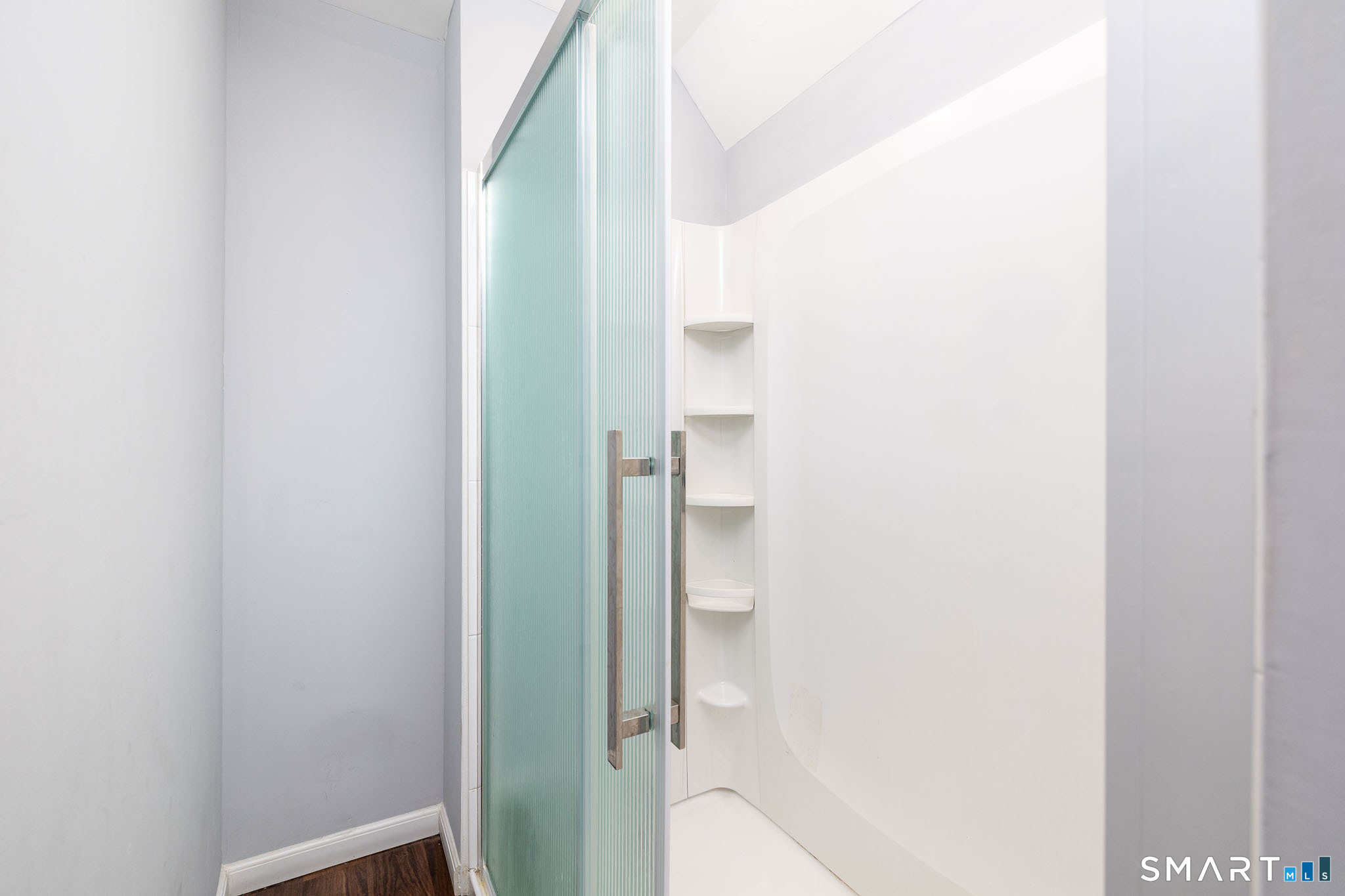 472 East Main Street Meriden, CT 06450 - Photo 34 of 43