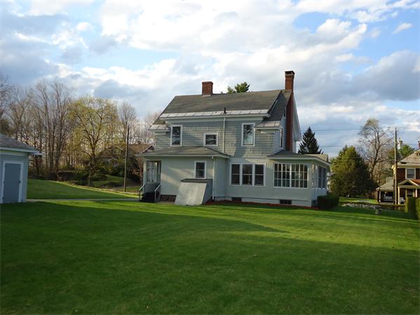78 Riddell Street Greenfield, MA 01301 - Photo 29 of 30 Gallery Image 29