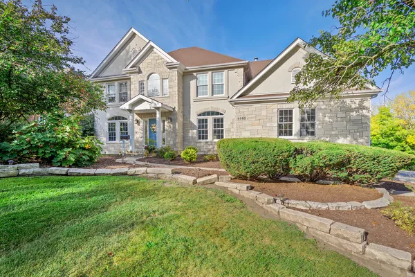 $985,000 | 4440 Lee Avenue, Downers Grove, IL 60515