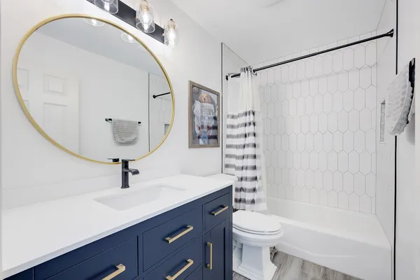 $985,000 | 4440 Lee Avenue, Downers Grove, IL 60515