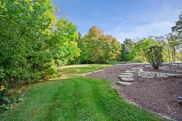 $985,000 | 4440 Lee Avenue, Downers Grove, IL 60515