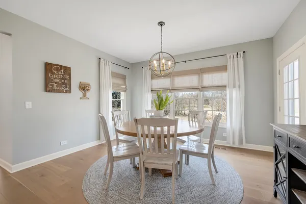 $985,000 | 4440 Lee Avenue, Downers Grove, IL 60515