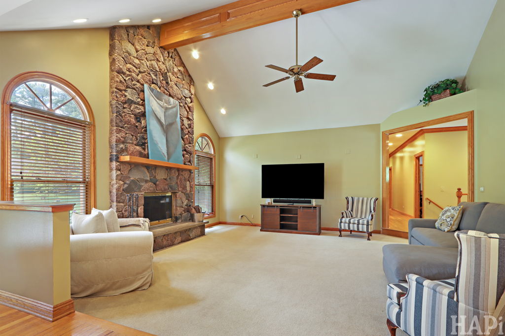23925 West Grass Lake Road Antioch, IL 60002 - Photo 5 of 23