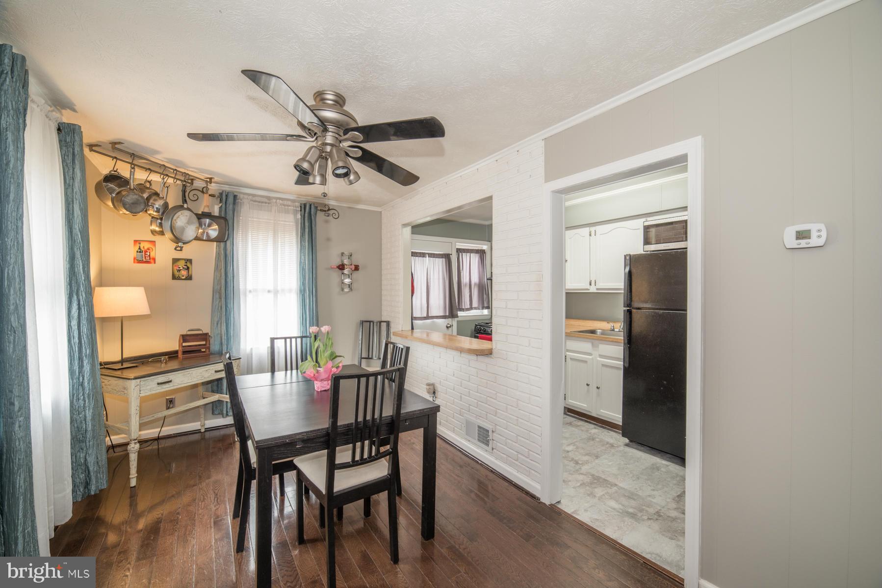 7337 Kirtley Road Baltimore, MD 21224 - Photo 4 of 30 Dining Room