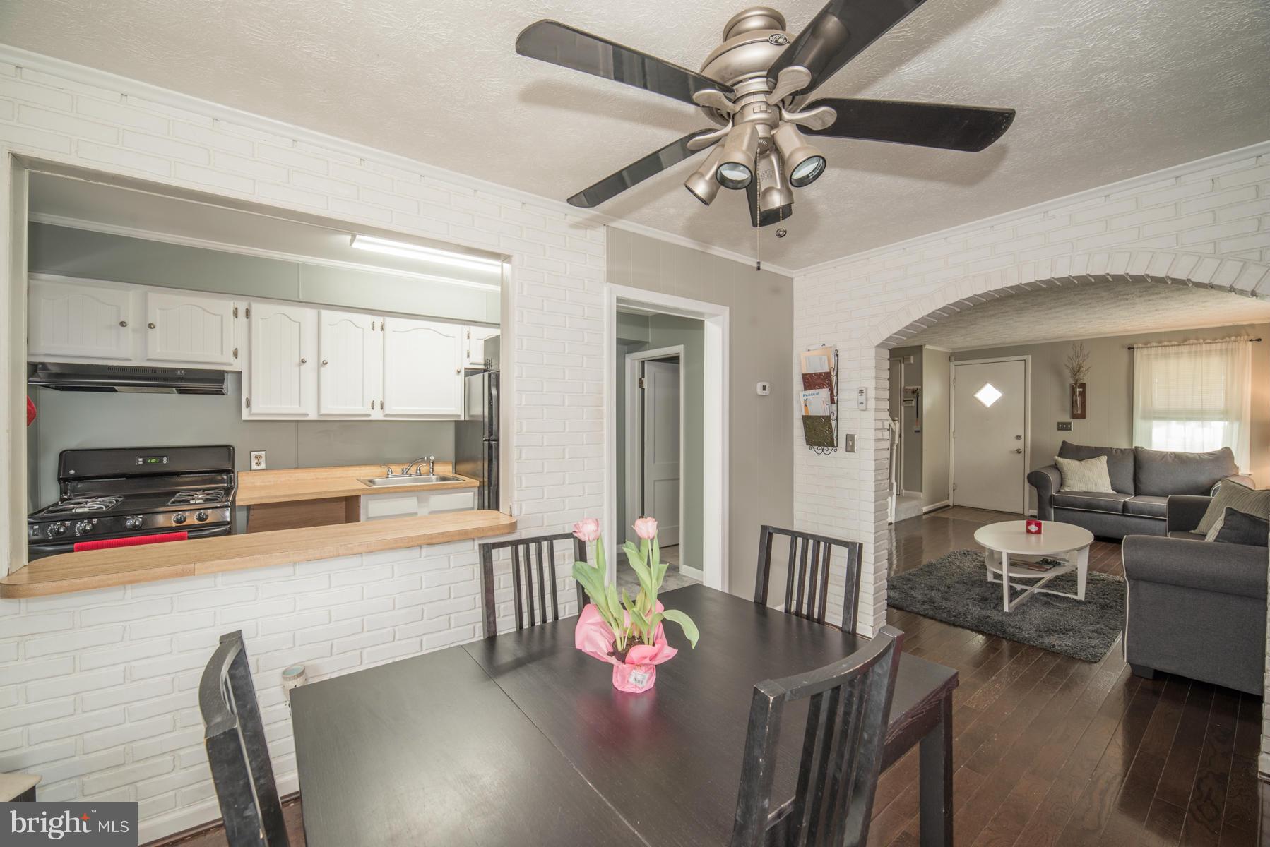 7337 Kirtley Road Baltimore, MD 21224 - Photo 7 of 30 Dining Room