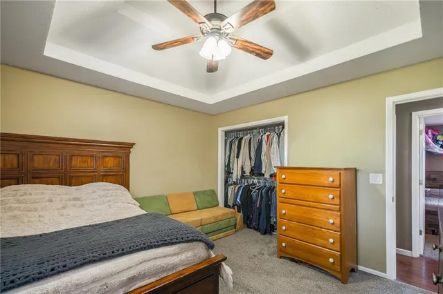 $299,900 | 1052 Southwest Twin Creek Drive, Lee's Summit, MO 64081