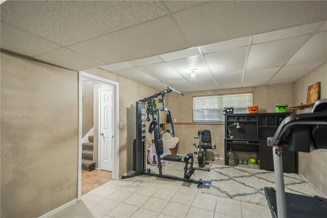 $299,900 | 1052 Southwest Twin Creek Drive, Lee's Summit, MO 64081