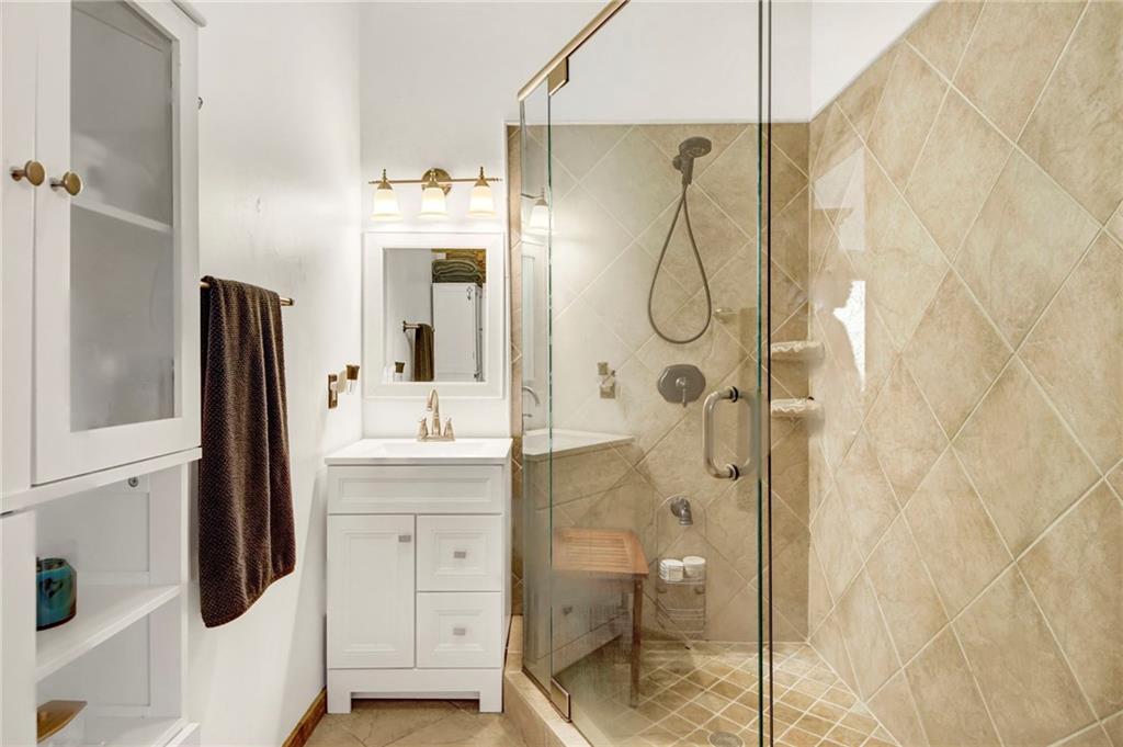 334 Lake View Trace Jasper, GA 30143 - Photo 17 of 68