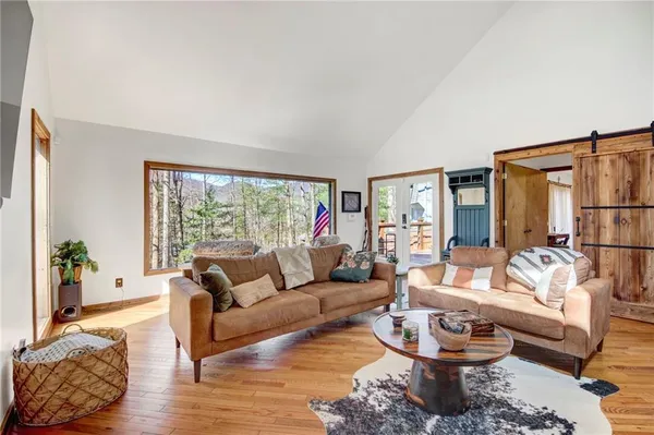 $465,000 | 334 Lake View Trace, Jasper, GA 30143