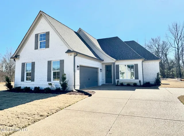 $412,000 | 3621 Hatton Drive, Nesbit, MS 38651