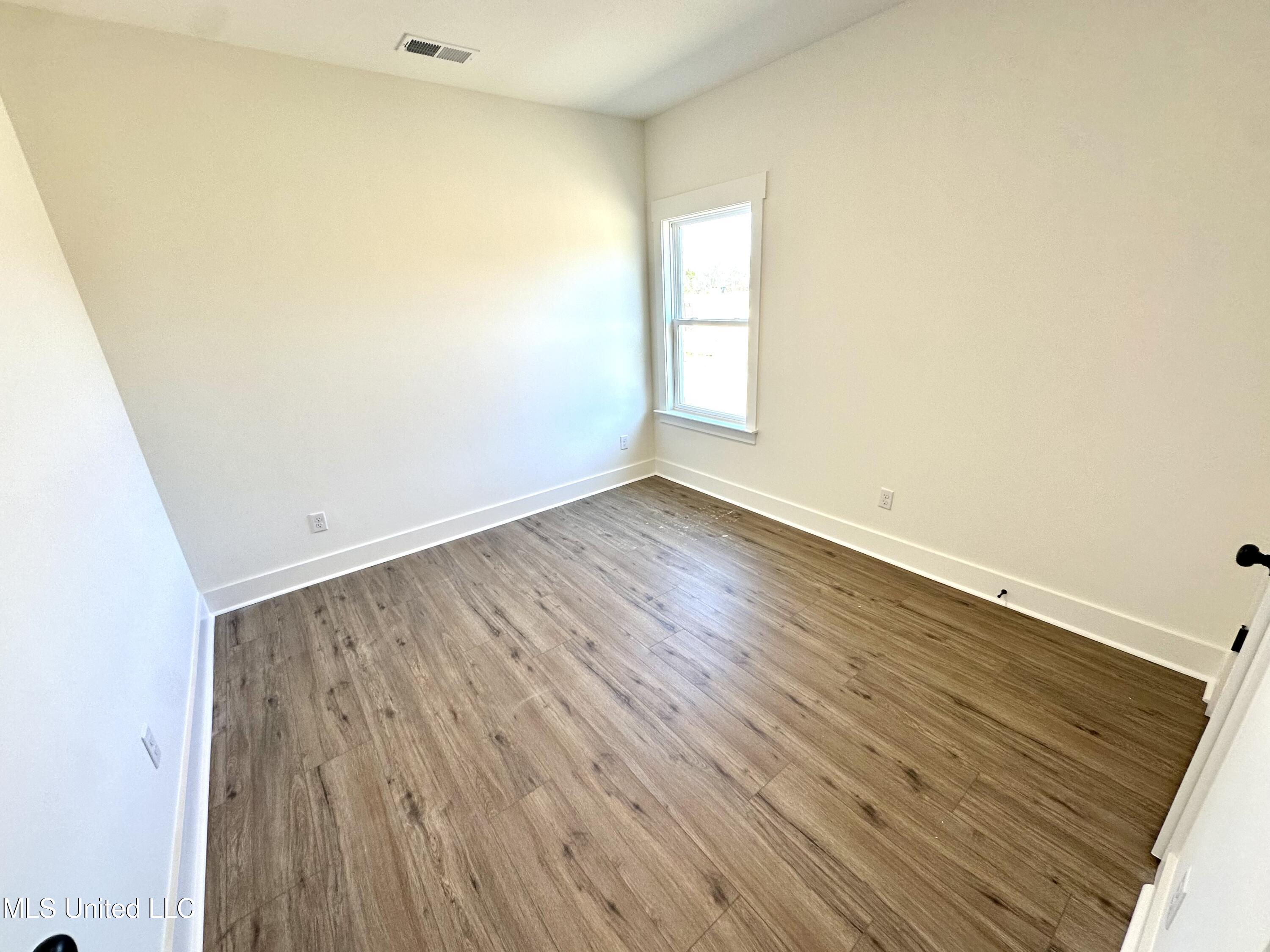 3621 Hatton Drive Nesbit, MS 38651 - Photo 13 of 21 IMG_4812