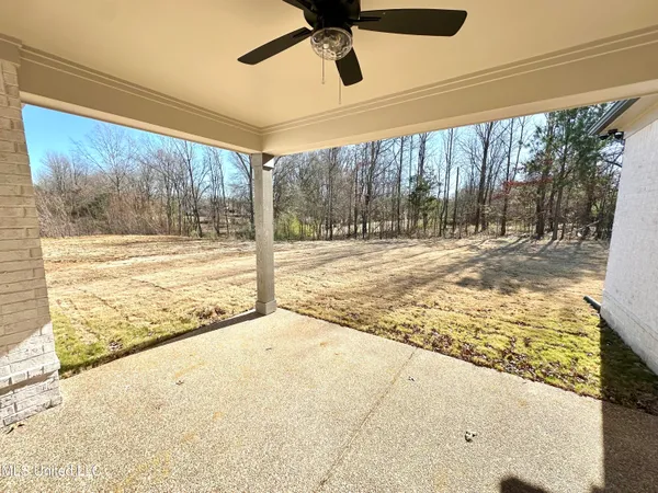 $412,000 | 3621 Hatton Drive, Nesbit, MS 38651