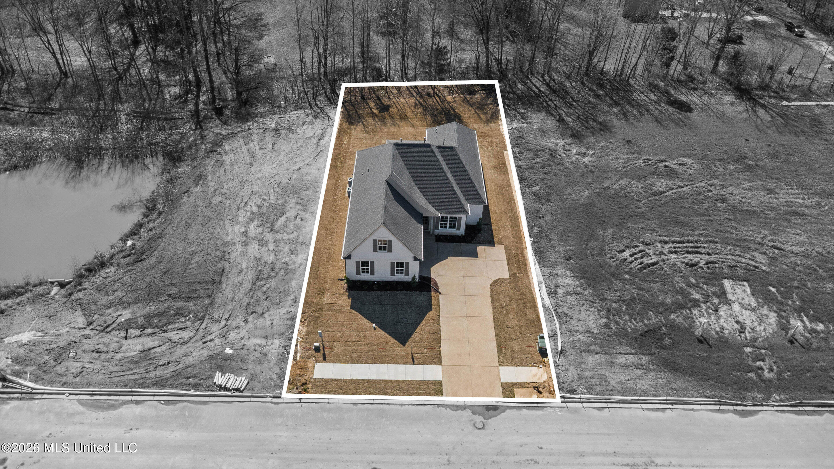 3621 Hatton Drive Nesbit, MS 38651 - Photo 29 of 32 30_dji_0039_print lot lines