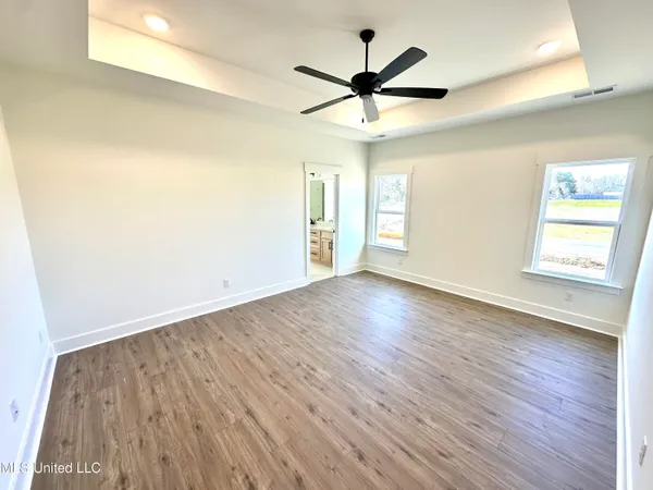 $412,000 | 3621 Hatton Drive, Nesbit, MS 38651