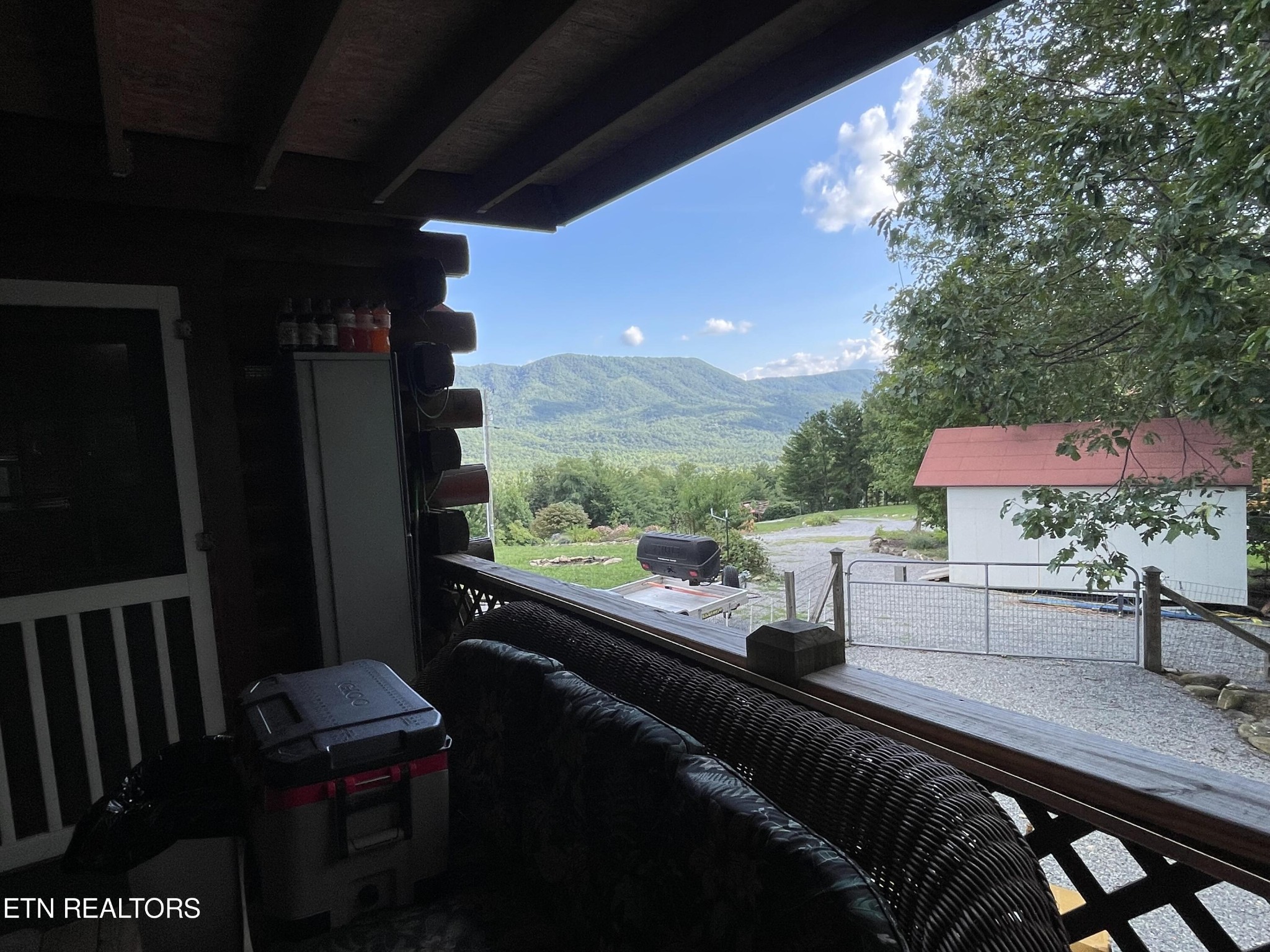 457 Smithfield Road Tellico Plains, TN 37385 - Photo 12 of 29 Gallery Image 12