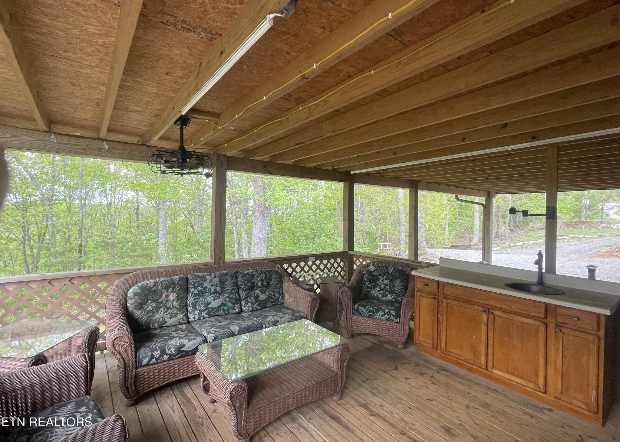 457 Smithfield Road Tellico Plains, TN 37385 - Photo 26 of 29 Gallery Image 26