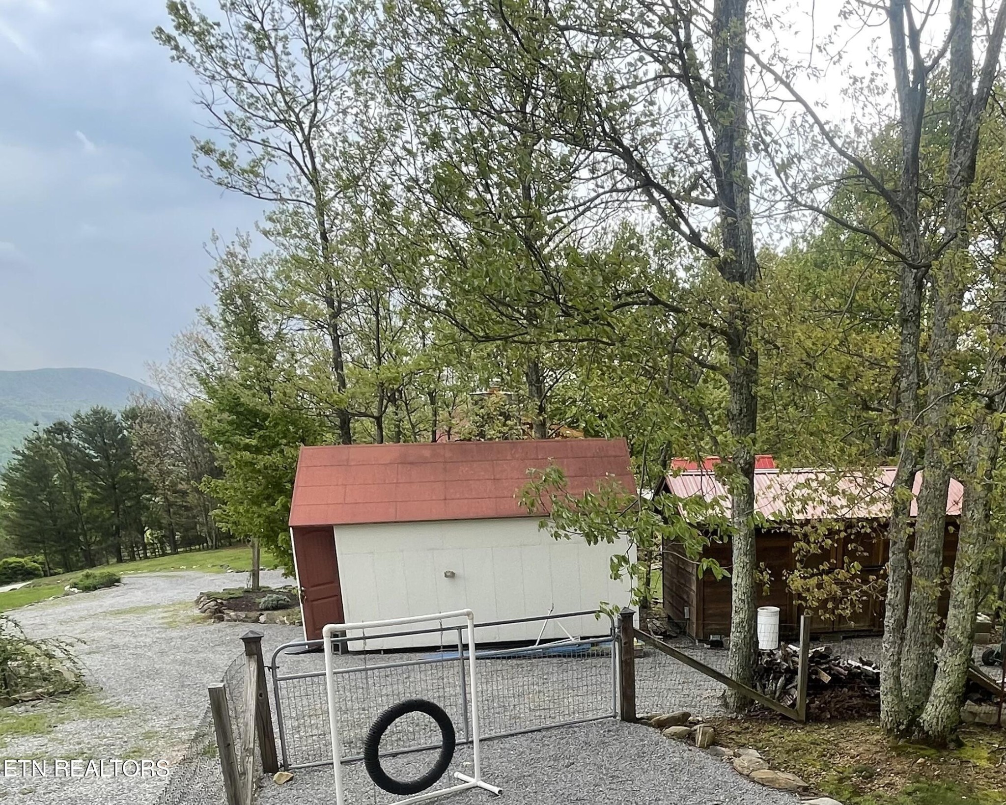 457 Smithfield Road Tellico Plains, TN 37385 - Photo 27 of 29 Gallery Image 27