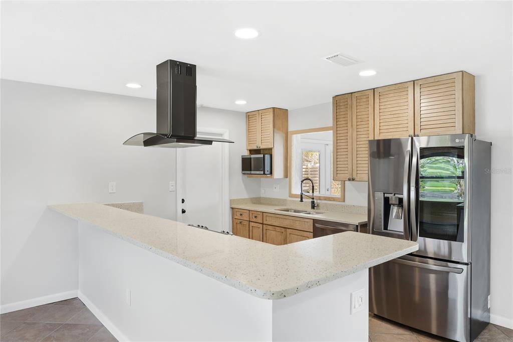 3236 Ashton Road Sarasota, FL 34231 - Photo 13 of 33