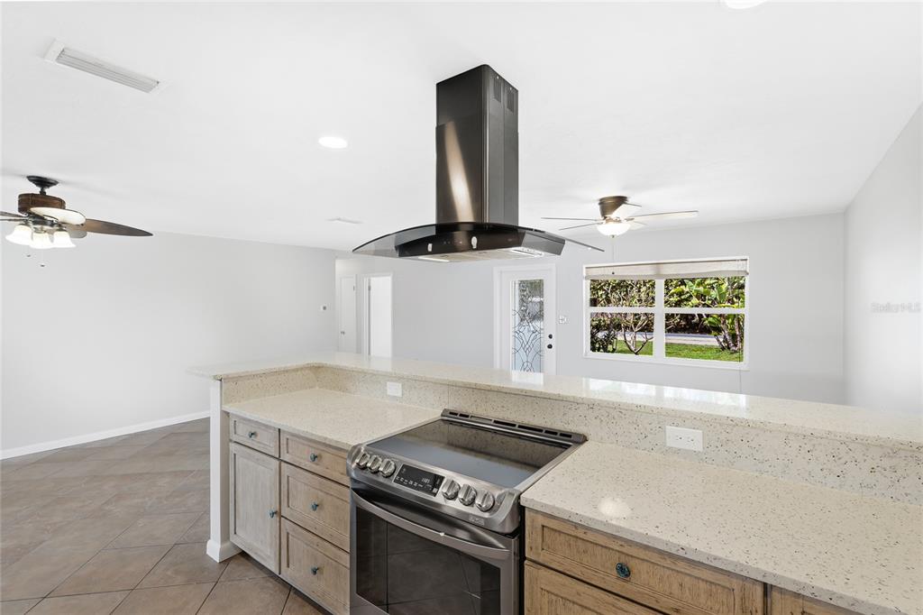 3236 Ashton Road Sarasota, FL 34231 - Photo 16 of 33