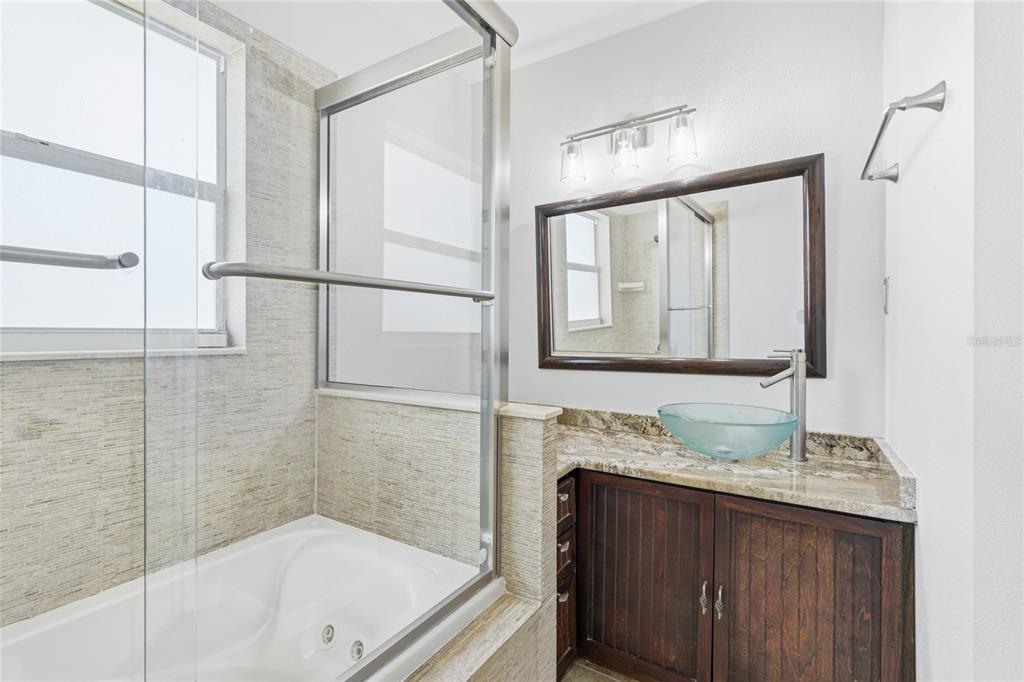 3236 Ashton Road Sarasota, FL 34231 - Photo 29 of 33