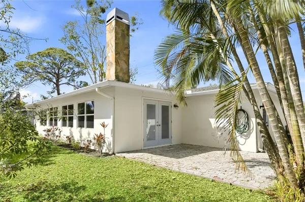 $2,750 | 3236 Ashton Road, Sarasota, FL 34231