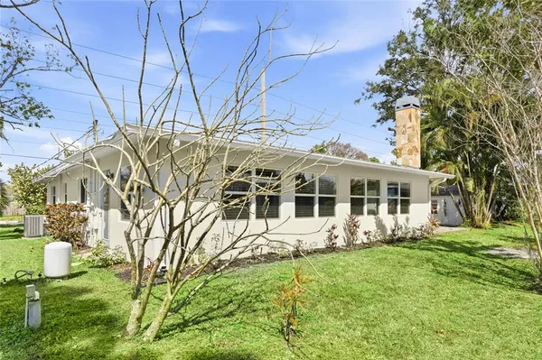 $2,750 | 3236 Ashton Road, Sarasota, FL 34231