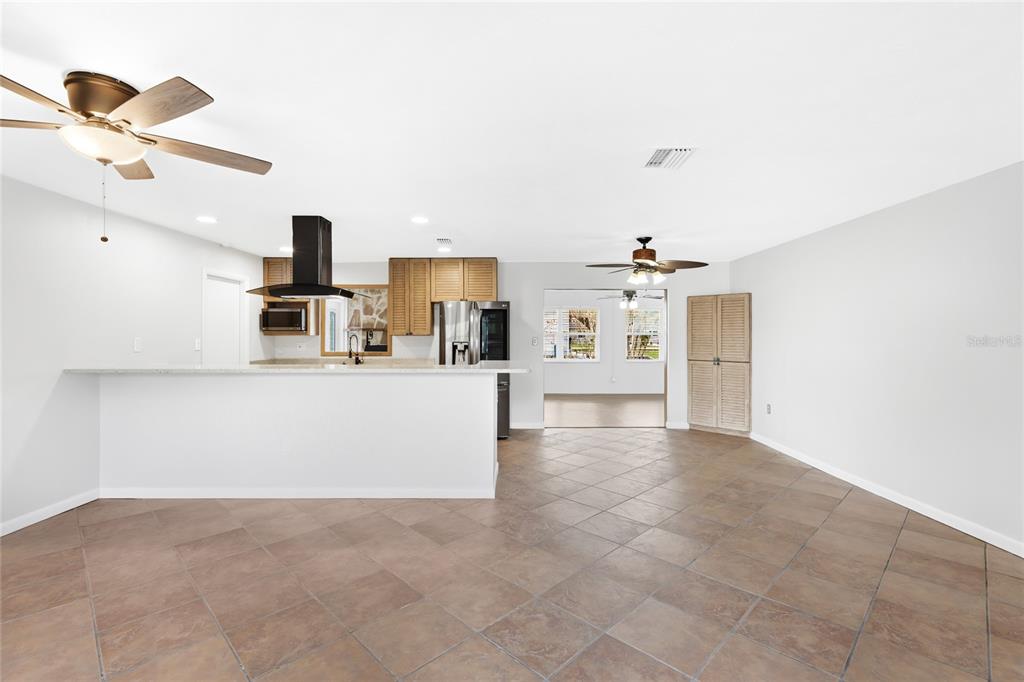 3236 Ashton Road Sarasota, FL 34231 - Photo 6 of 33