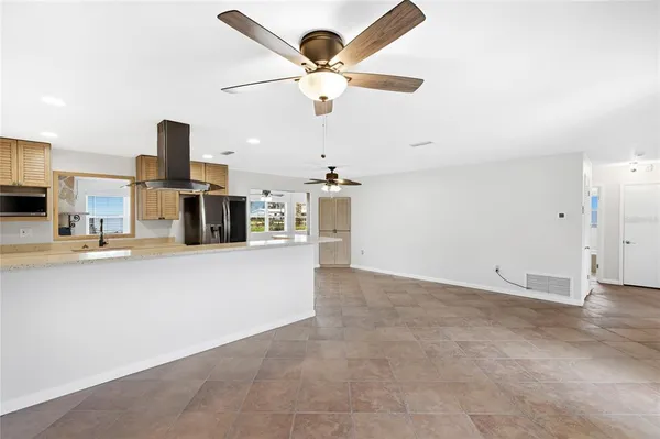 $2,750 | 3236 Ashton Road, Sarasota, FL 34231