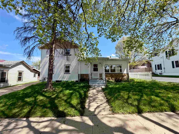 $249,000 | 720 17th Avenue, Monroe, WI 53566
