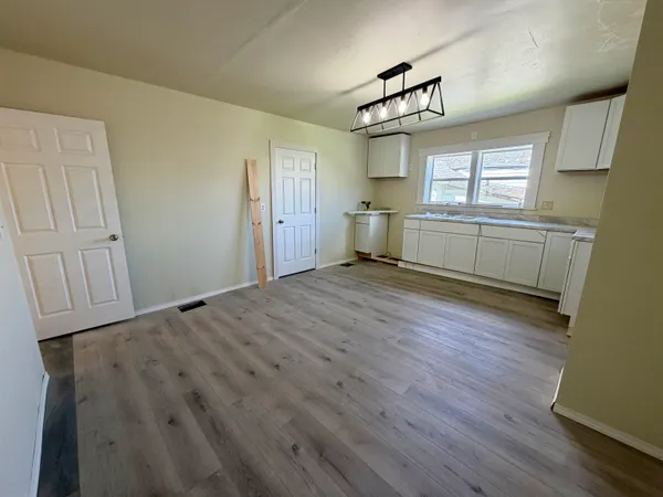 $249,000 | 720 17th Avenue, Monroe, WI 53566