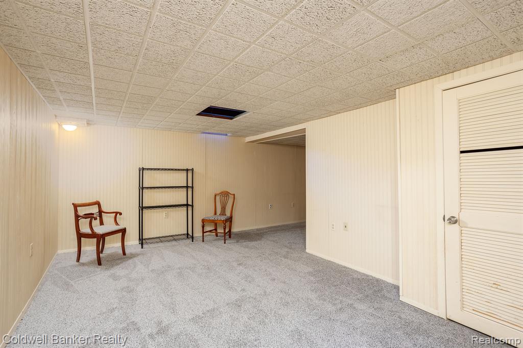 22353 Peach Tree Novi, MI 48375 - Photo 26 of 35