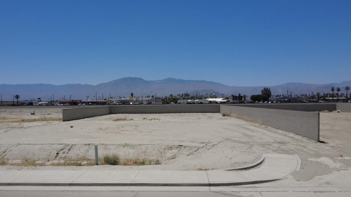 46157 Commerce Street Indio, CA 92201 - Photo 3 of 14 2026-05-21-12-49-51-500