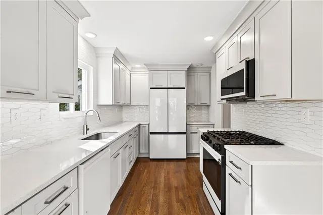 $725,000 | Undisclosed Address, Brookhaven, GA 30319