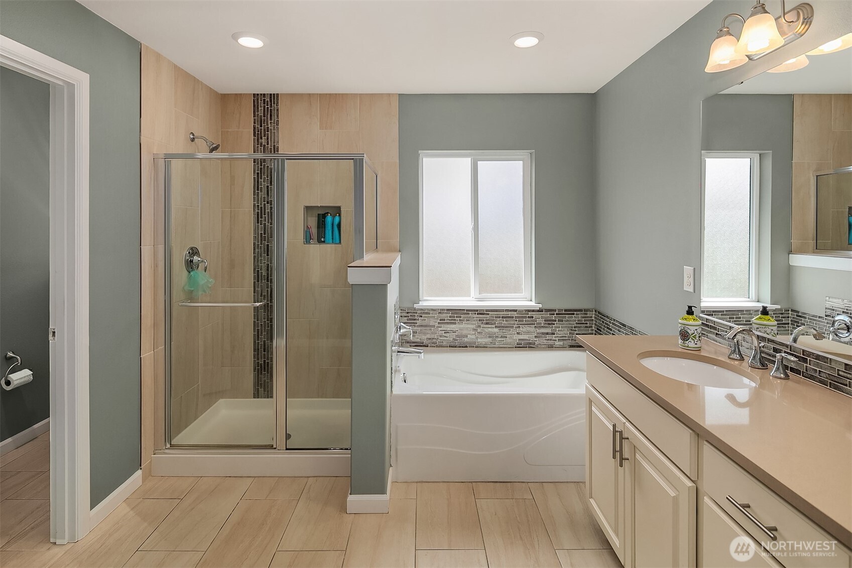 3908 187th Place Southeast Bothell, WA 98012 - Photo 15 of 26 Gallery Image 15